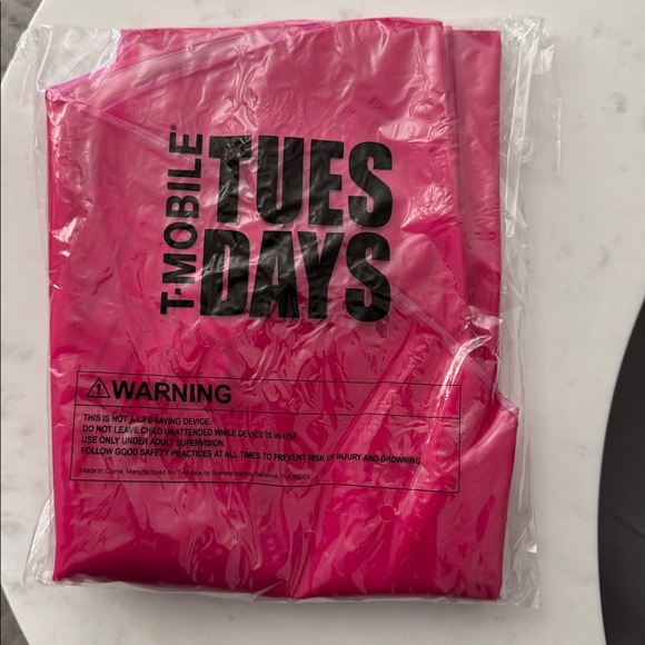 T-Mobile Logo Pink Inflatable Pool Float Tube - Picture 7 of 7